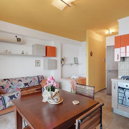 Panoramic Seaview 公寓 陶尔米纳